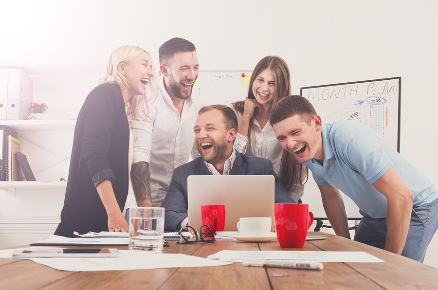 How to Win Over Co-Workers in the Workplace: 3 Ideas to Live By