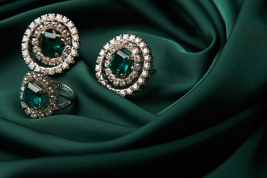 Get to Know Your Insurance: Insuring Jewelry